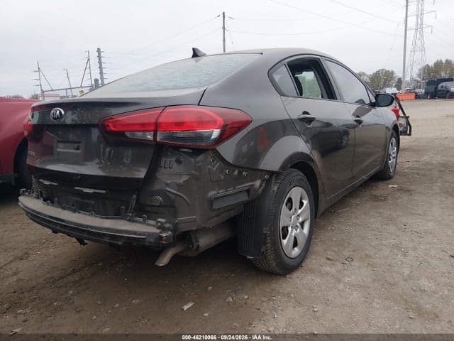2017 KIA FORTE LX 4
