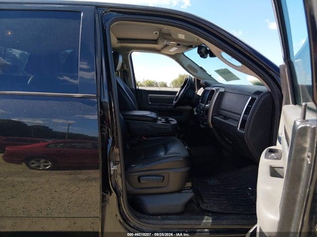 2017 RAM 1500 SLT 5