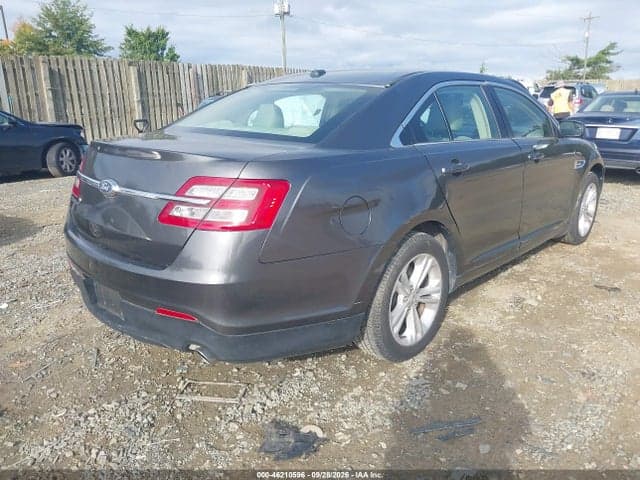2017 FORD TAURUS SE 4