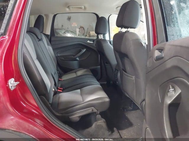 2017 FORD ESCAPE SE 8