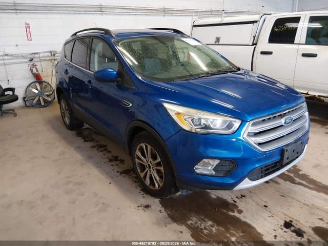 2017 FORD ESCAPE SE 1