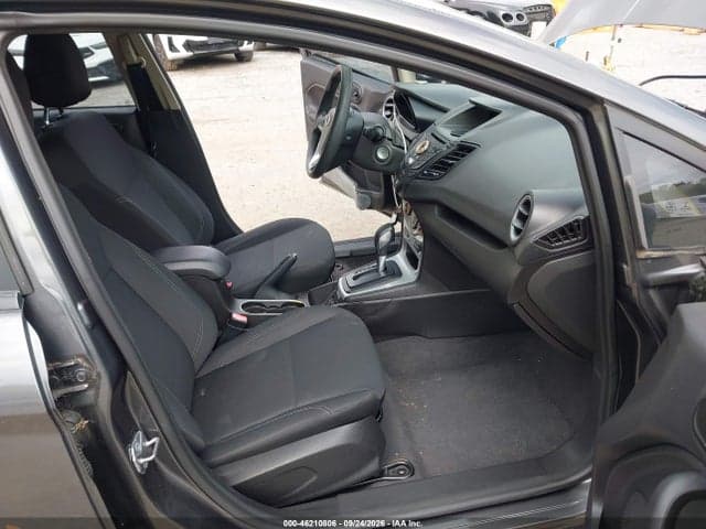 2017 FORD FIESTA SE 5