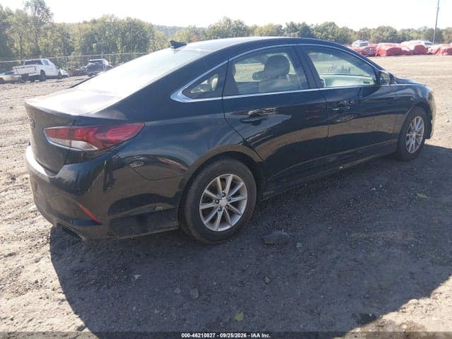 2019 HYUNDAI SONATA SE 4