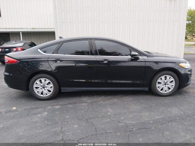 2020 FORD FUSION S 17