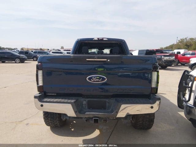 2018 FORD F-250 LARIAT 16