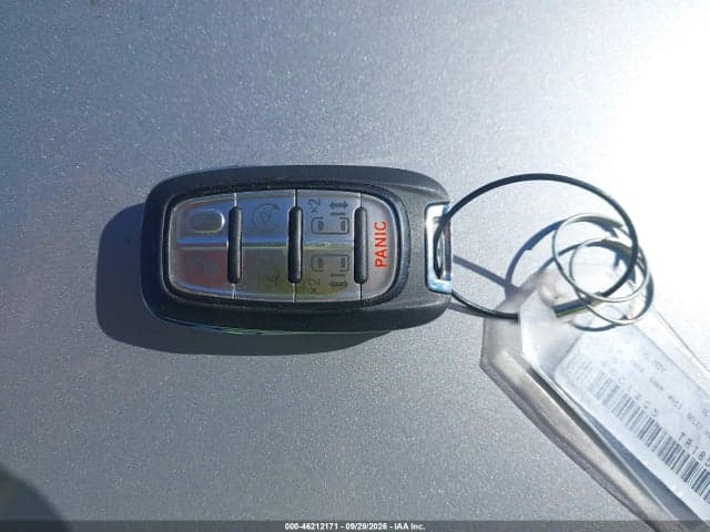 2026 CHRYSLER PACIFICA SELECT 11