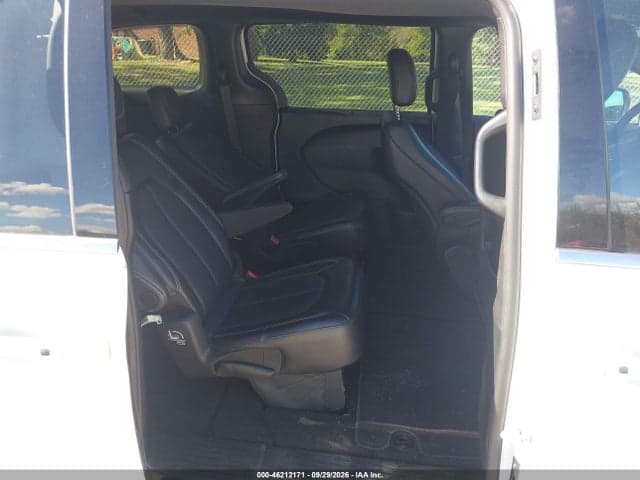 2026 CHRYSLER PACIFICA SELECT 8