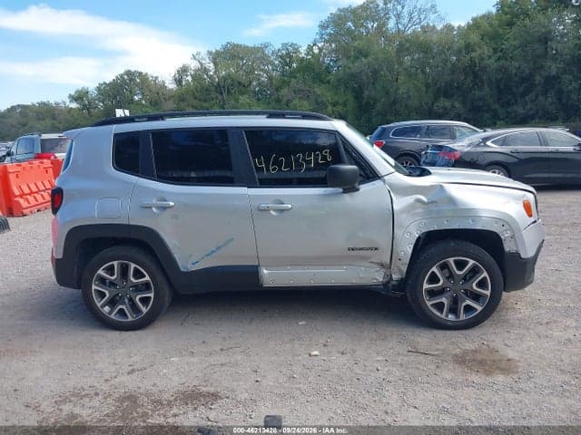 2017 JEEP RENEGADE LATITUDE 4X4 14