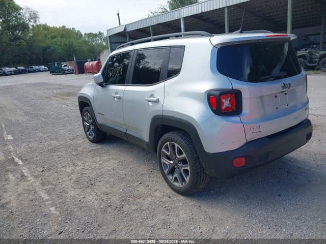 2017 JEEP RENEGADE LATITUDE 4X4 3
