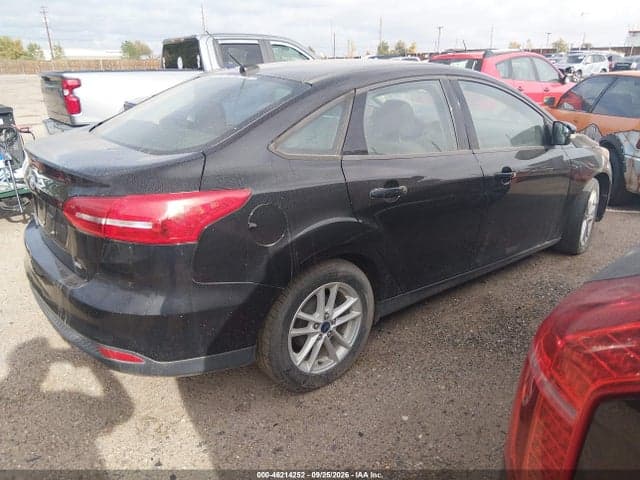 2017 FORD FOCUS SE 4