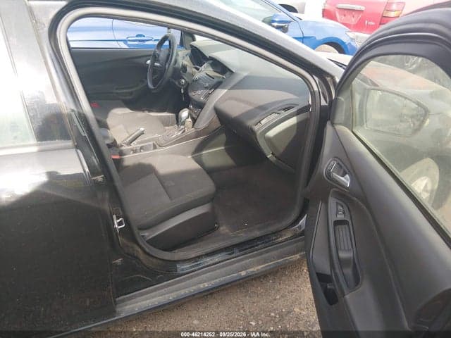 2017 FORD FOCUS SE 5