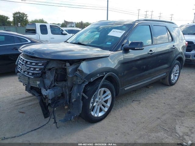 2017 FORD EXPLORER XLT 2