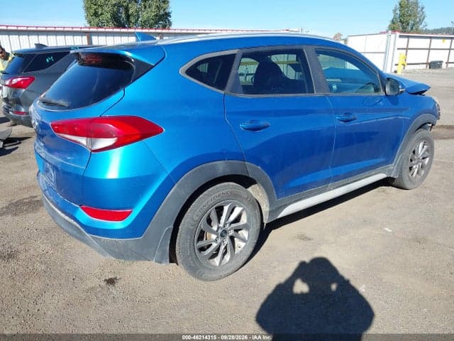 2017 HYUNDAI TUCSON SE PLUS 4