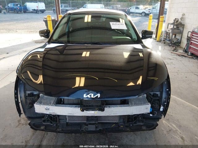 2022 KIA EV6 WIND 13