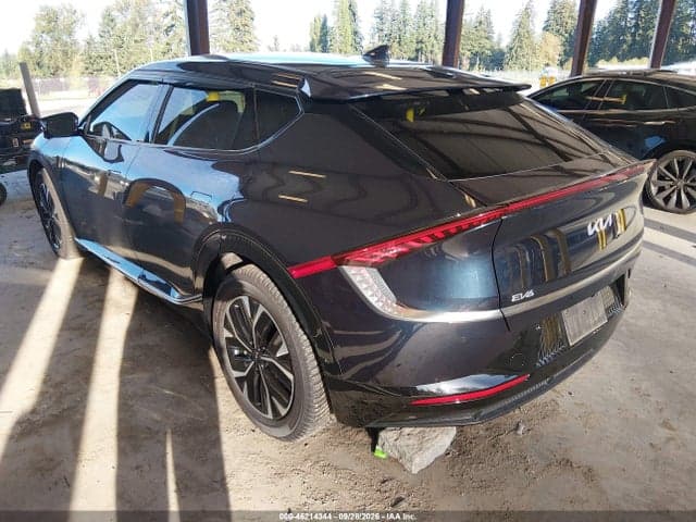 2022 KIA EV6 WIND 3