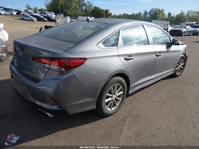 2018 HYUNDAI SONATA SE 4