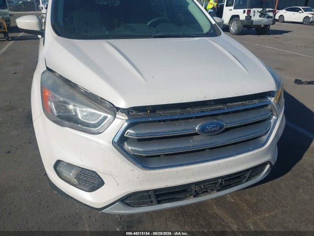 2017 FORD ESCAPE SE 6