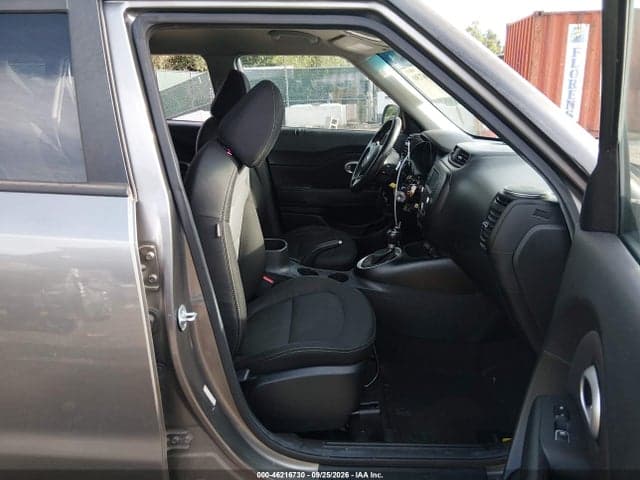 2017 KIA SOUL + 5