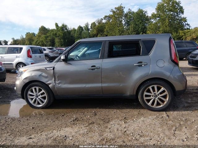 2017 KIA SOUL + 6