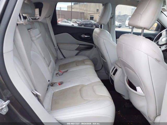 2019 JEEP CHEROKEE LIMITED 4X4 8