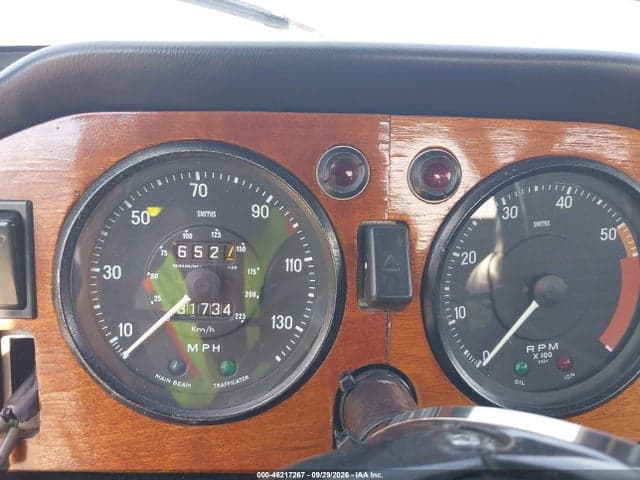 1971 TRIUMPH TR6 7