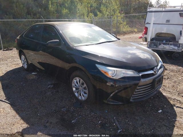 2017 TOYOTA CAMRY LE 1