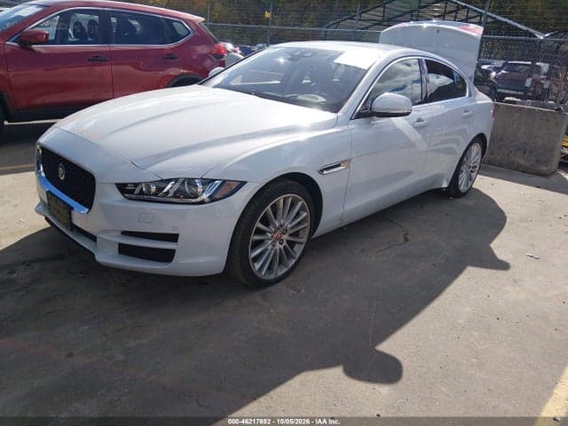 2017 JAGUAR XE 35T FIRST EDITION 2