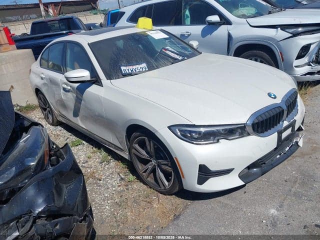 2022 BMW 330E 1
