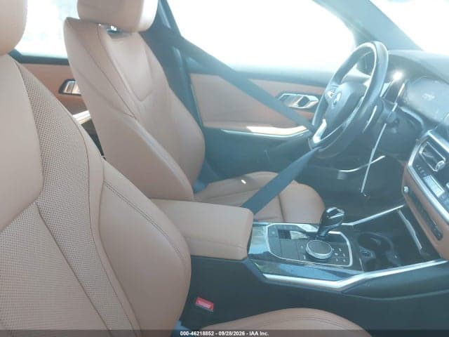 2022 BMW 330E 5