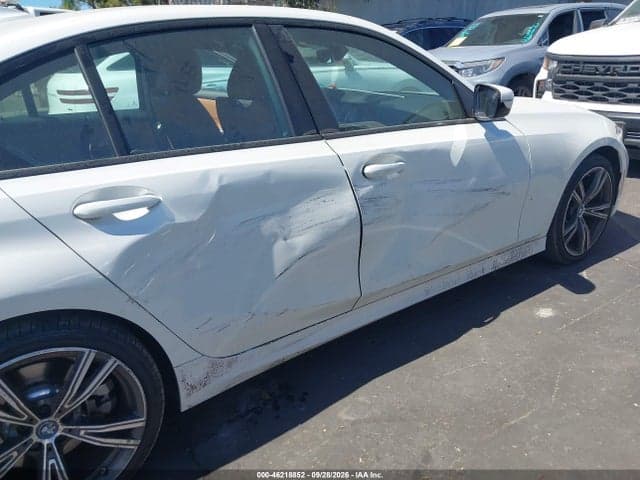 2022 BMW 330E 6