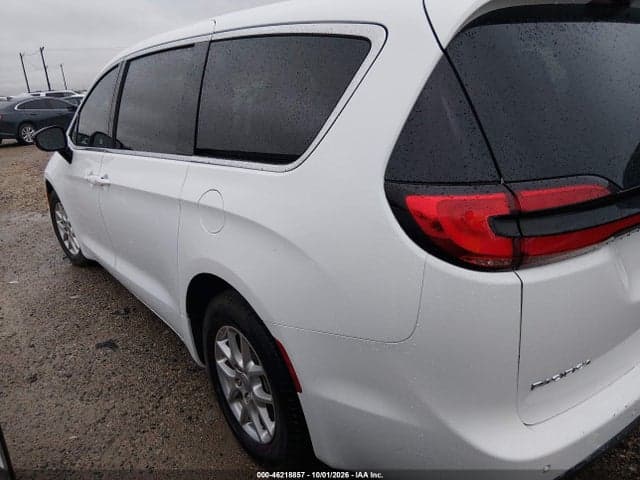 2025 CHRYSLER PACIFICA SELECT 14