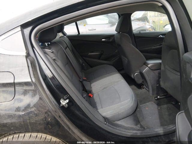 2017 CHEVROLET CRUZE LT AUTO 8