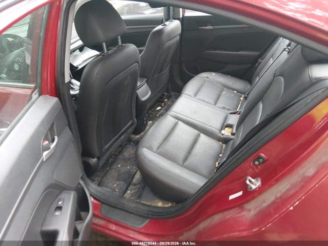 2017 HYUNDAI ELANTRA LIMITED 8