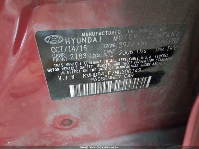 2017 HYUNDAI ELANTRA LIMITED 9