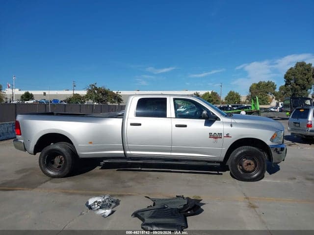 2017 RAM 3500 TRADESMAN 4X4 8' BOX 13