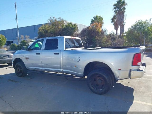 2017 RAM 3500 TRADESMAN 4X4 8' BOX 14