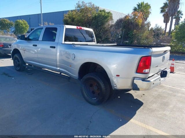 2017 RAM 3500 TRADESMAN 4X4 8' BOX 3