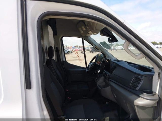 2023 FORD TRANSIT-250 5