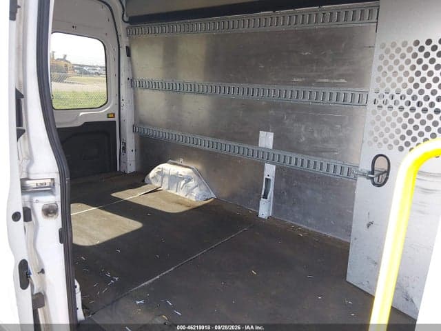 2023 FORD TRANSIT-250 8