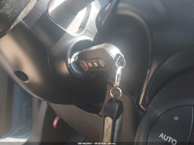 2017 FIAT 500E BATTERY ELECTRIC 11