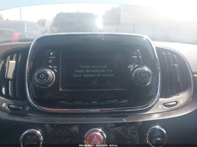 2017 FIAT 500E BATTERY ELECTRIC 14