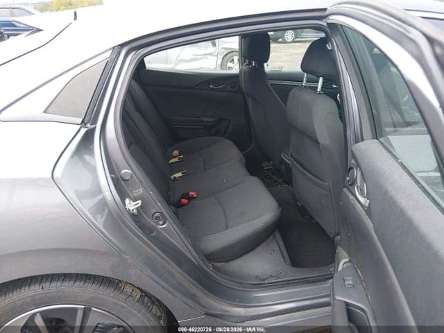 2018 HONDA CIVIC EX 8