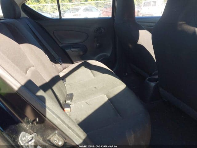 2017 NISSAN VERSA 1.6 S 8