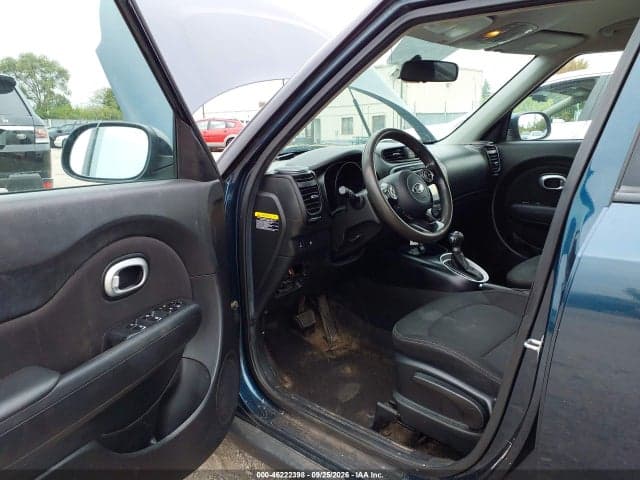 2019 KIA SOUL + 18