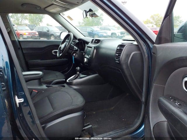 2019 KIA SOUL + 5