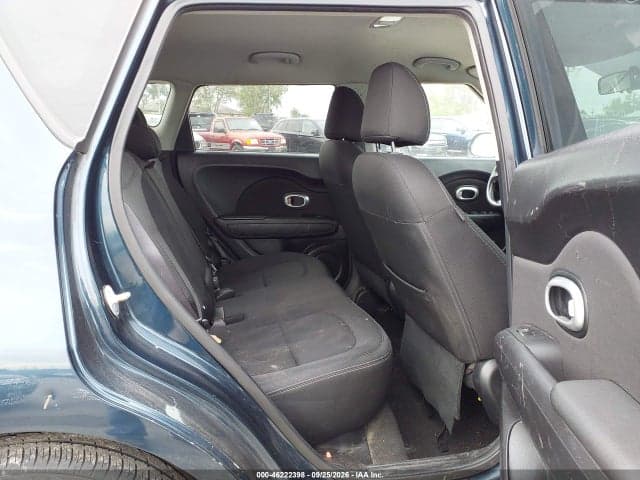 2019 KIA SOUL + 8