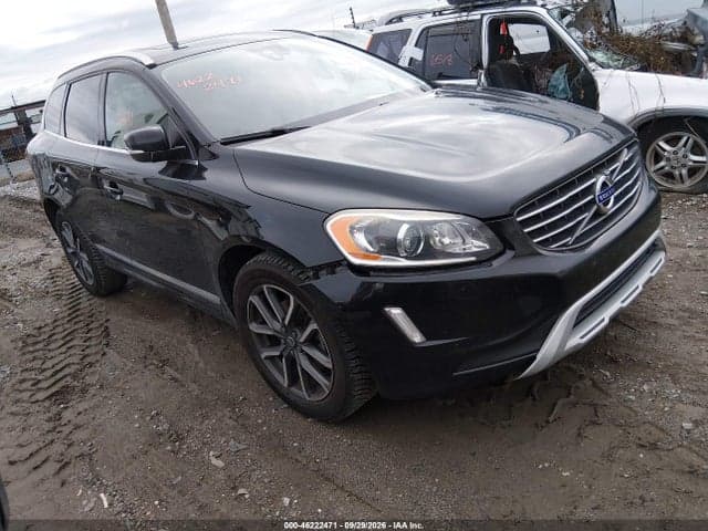2017 VOLVO XC60 T6 DYNAMIC 1