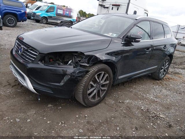 2017 VOLVO XC60 T6 DYNAMIC 2