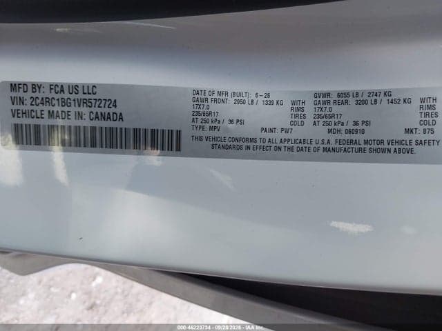 2027 CHRYSLER PACIFICA 9