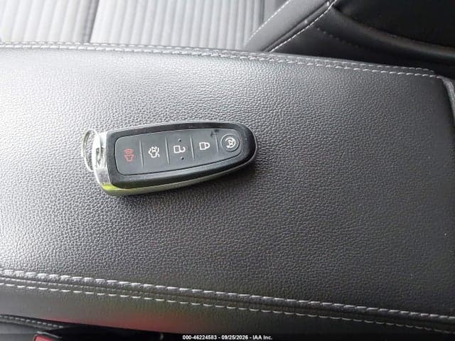 2017 FORD ESCAPE TITANIUM 11